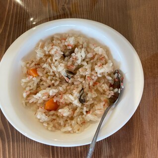 幼児食❗️卵なし❗️カニカマチャーハン